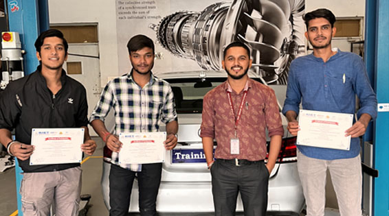 Top ADVANCED DIPLOMA IN AUTOMOTIVE MECHATRONICS Course