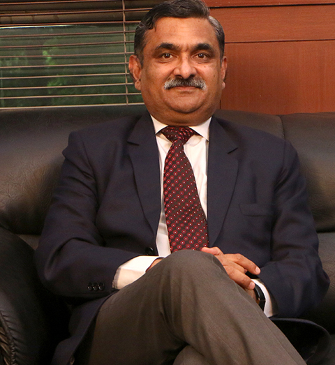 director_sir_message_photo